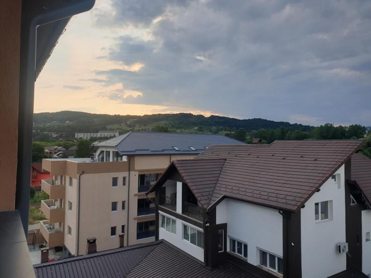 Apartament Dem Radulescu Langa Strand Râmnicu Vâlcea 외부 사진